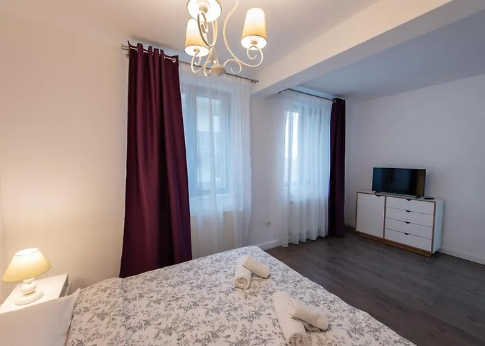 Aparthotel Tonitza 3*